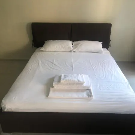 Apartment Rabi Park -studio Warna