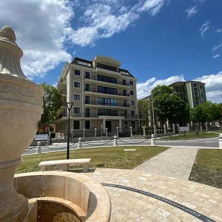 Rabi Park -studio Apartmán *